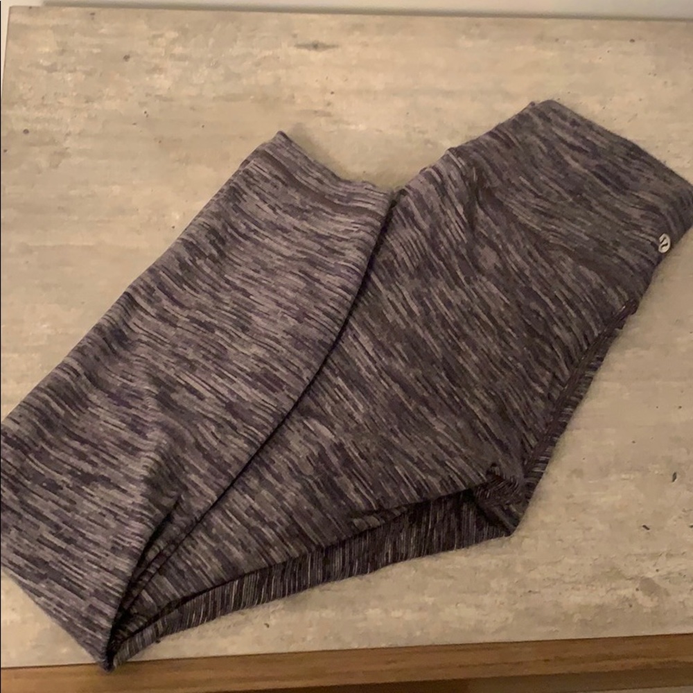 Lululemon wunder under crop Size 6